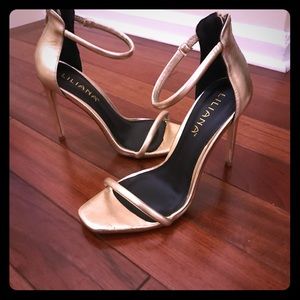 💖Two Strap Stilettos💖 sz. 7